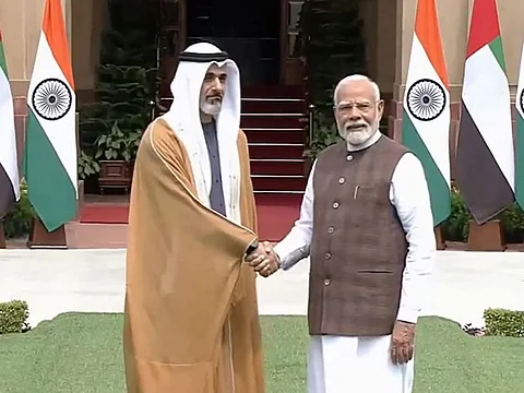 ஐக்கிய அரபு அமீரக இளவரசர் அல் நஹ்யானுடன் பிரதமர் மோடி பேச்சுவார்த்தை