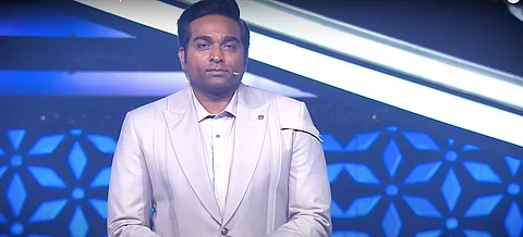 இரண்டாகப் பிரிக்கப்பட்ட பிக் பாஸ் வீடு: களமிறங்கிய 18 போட்டியாளர்கள்!