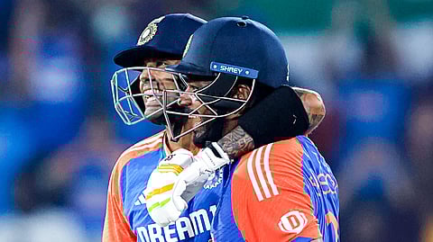 297/6: இந்தியா படைத்த சாதனைகள்!