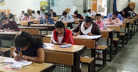 குரூப் 4 தேர்வு முடிவுகளை அறிவது எப்படி?: பணியிடங்கள் மீண்டும் அதிகரிப்பா?