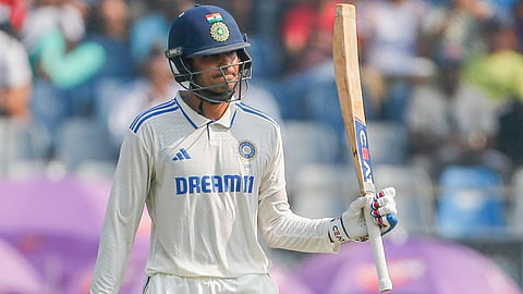 சதத்தைத் தவறவிட்ட ஷுப்மன் கில்: இந்தியா 28 ரன்கள் முன்னிலை!