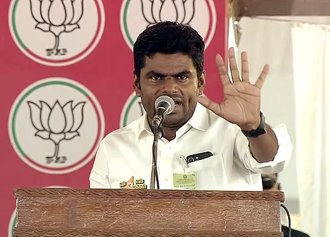 நவம்பர் 28-ல் சென்னை திரும்பும் அண்ணாமலை