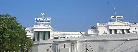 தமிழ்நாட்டில் ஐஏஎஸ் அதிகாரிகள் பணி இடமாற்றம்!