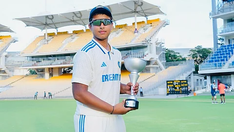வயதைக் குறைத்து ஏமாற்றினாரா சூர்யவன்ஷி?: தந்தை மறுப்பு!