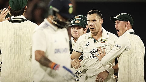 2-வது டெஸ்ட்: வெற்றி பெறும் முனைப்பில் ஆஸி. அணி!