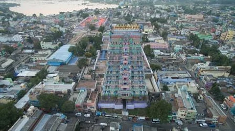 அர்த்த மண்டபம் விவகாரம் சொல்லும் அர்த்தம் என்ன?