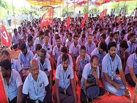 சாம்சங் நிர்வாகத்தை கண்டித்து உண்ணாவிரதப் போராட்டம்: தொழிலாளர்கள் அறிவிப்பு