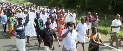 டங்ஸ்டன் சுரங்கத்திற்கு எதிர்ப்பு: தடையை மீறி விவசாயிகள் பேரணி!