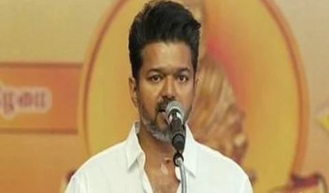 தமிழக ஆட்சியாளர்களின் சமூக நீதி வேடம் கலைகிறது: விஜய்