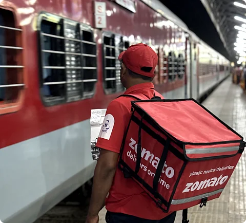 சொமாட்டோ என்பதில் மாற்றமில்லை: பெயர் மாற்ற சர்ச்சைக்கு நிர்வாகம் விளக்கம்