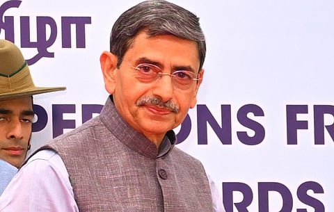 வடக்கு - தெற்கு என்று நாட்டை இங்கே பிரித்து வைத்திருக்கிறார்கள்: ஆளுநர் ஆர்.என். ரவி