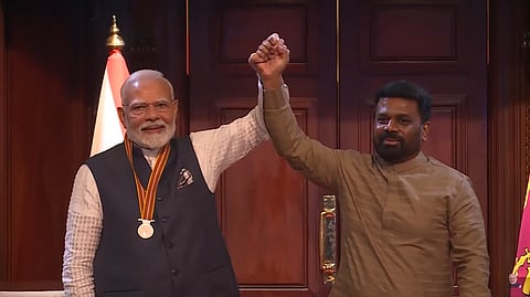 இலங்கையின் மிக உயரிய விருது பிரதமர் மோடிக்கு வழங்கிக் கௌரவிப்பு!