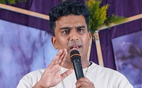 போக்சோ வழக்கு: மதபோதகர் ஜான் ஜெபராஜ் கைது