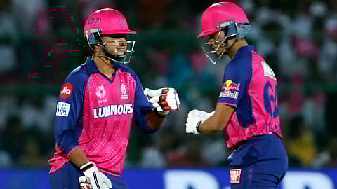 வைபவ் சூர்யவன்ஷி: வயது 14... ஐபிஎல் அறிமுகம்... முதல் பந்து சிக்ஸர்!!!