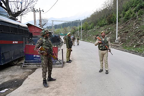 பஹல்காம் தாக்குதல்: சுற்றுலாப் பயணிகளைக் குறிவைத்ததால் நிகழப்போகும் சரிவு!