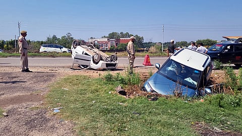 சாலை விபத்து - கோப்புப்படம்