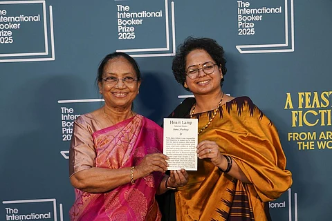 பானு முஷ்டாக் மற்றும் தீபா பஸ்தி