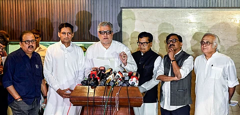 ஆபரேசன் சிந்தூர்: நாடாளுமன்றத்தை கூட்ட எதிர்க்கட்சிகள் வலியுறுத்தல்!