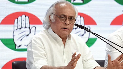 செனாப் ரயில் பாலத்தின் பெருமைக்குப் பிரதமர் மட்டுமே சொந்தம் கொண்டாட முடியாது: காங்கிரஸ்