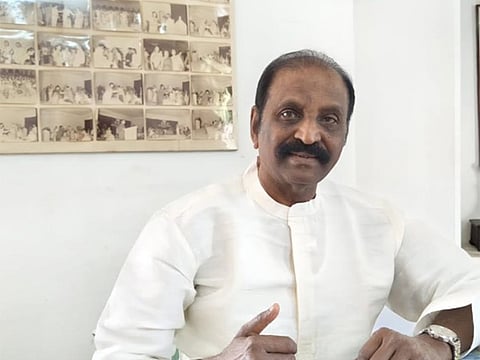 தற்கால தமிழ்ப் பாடல்களில் ‘தமிழ்’ கொஞ்சமாக பயன்படுத்தப்படுகிறது: வைரமுத்து விமர்சனம் | Vairamuthu |