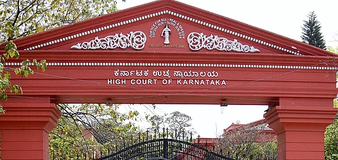 மாநில அரசுக்கு 9 கேள்விகள்: கர்நாடக உயர் நீதிமன்றம்!