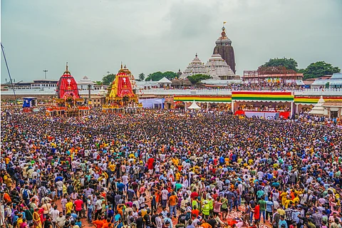 புரி ஜெகந்நாதர் கோயில் ரத யாத்திரை: கூட்டநெரிசலால் 3 பேர் உயிரிழப்பு!