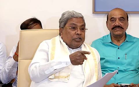 கோவிட் தடுப்பூசியால் கர்நாடகத்தில் உயிரிழப்புகளா?: மத்திய அரசு விளக்கம்