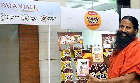 டாபர் வழக்கு: பதஞ்சலி நிறுவனத்திற்கு தில்லி உயர் நீதிமன்றம் இடைக்காலத் தடை!