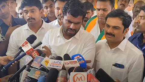சம்பந்தப்பட்ட தலைவர்கள் பேசிக்கொள்வார்கள்: கூட்டணி பற்றி அண்ணாமலை! | Annamalai