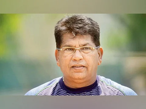 கேகேஆர் தலைமைப் பயிற்சியாளர் பொறுப்பிலிருந்து சந்திரகாந்த் பண்டிட் விலகல் | KKR