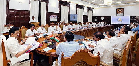 தூய்மை பணியாளர்களுக்கு சிற்ப்புத் திட்டங்கள்: தமிழக அமைச்சரவை ஒப்புதல்! | Sanitation Workers | Tamil Nadu