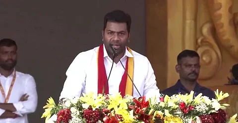 அண்ணாவின் கொள்கையில் இருந்து விலகிவிட்டார் முதல்வர் ஸ்டாலின்: ஆதவ் அர்ஜுனா விமர்சனம் | TVK Vijay | Madurai