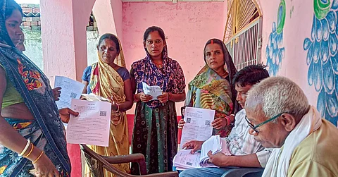 பிஹார் சிறப்பு தீவிர திருத்தம்: அரசியல் கட்சிகளை கண்டித்த உச்ச நீதிமன்றம்! | Bihar | Supreme Court | SIR