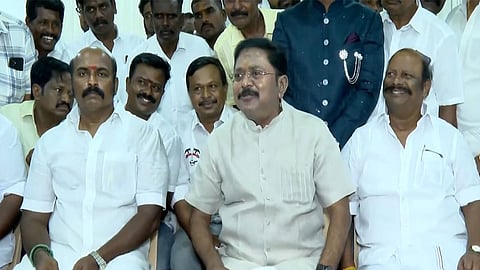 தேசிய ஜனநாயகக் கூட்டணியிலிருந்து அமமுக விலகல்: டிடிவி தினகரன் | NDA | TTV Dhinakaran