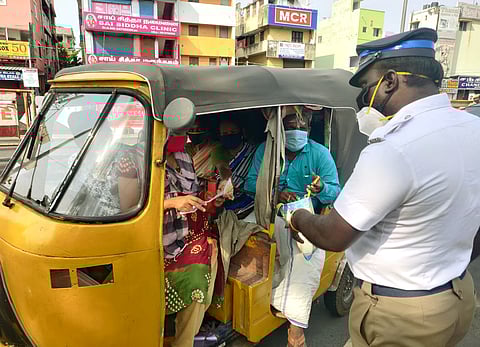 போக்குவரத்து விதிமீறல் வழக்குகள் : எளிதில் தீர்க்க செப். 13-ல் லோக் அதாலத் | Traffic Challans | Lok Adalat |