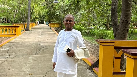 கொல்லூர் மூகாம்பிகை கோயிலுக்கு வைர கிரீடம், தங்க வாள்: இளையராஜா காணிக்கை | Ilaiyaraja |
