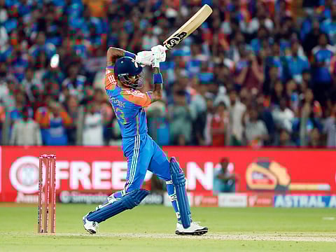 Pandya rescues India; sets South Africa 176-run target in first T20I
