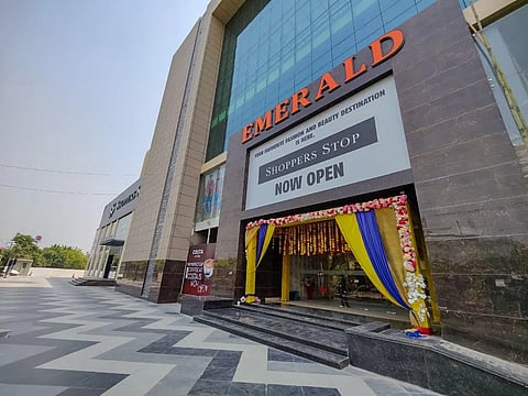 For shopping, dining, entertainment & more, head out to Lucknow's all-new Emerald Mall in Ashiyana