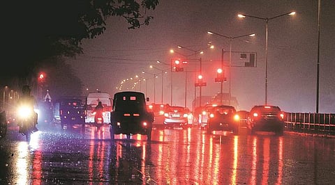 Light rains continue in Mumbai, overcast sky to bring more showers this week