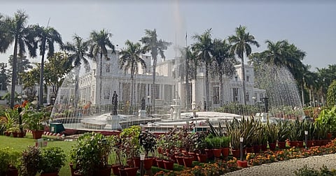 Raj Bhawan Lawns in Lucknow now open for morning walkers & yoga enthusiasts