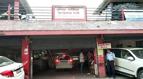 Knocksense Shorts | Now parking cars at LDA & LMC parking lots for more than 24 hrs can lead to FIR