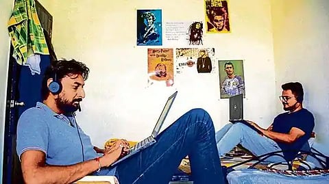 वर्क फ्रॉम होम की नयी गाइडलाइन्स