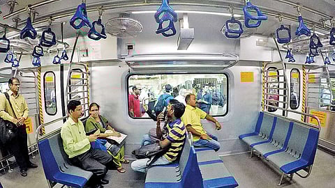 Central Railways to bring 10 new AC local trains in Mumbai