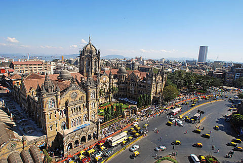 Let THESE 5 books under ₹500 take you on a tour of the real Mumbai!