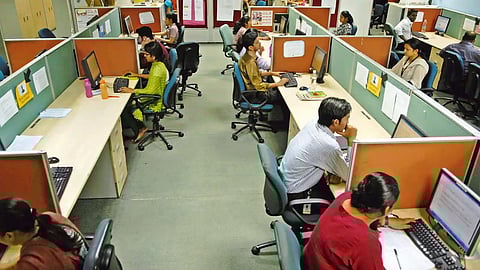 Knocksense Shorts | Indore authorities to facilitate 24x7 work hours for IT, BPO establishments