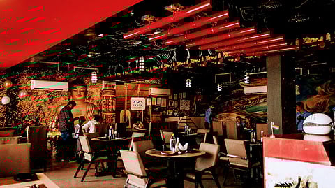 Foodies, did you know about the inspiring story behind the famous Nainital Momos in Lucknow?