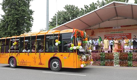 E-bus services from Lucknow to be extended to nearby rural areas