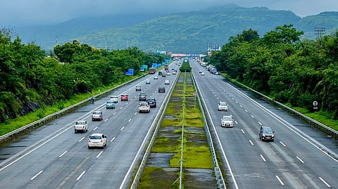 NHAI is all set to build a new Bengaluru-Pune Expressway passing 12 districts