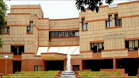 IIT Kanpur invites registration for 119 Junior Assistant posts; Check eligibility criteria here