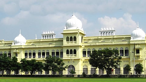 Knocksense Shorts | Lucknow University undergrads can now view MCQ-based answer sheets for ₹300